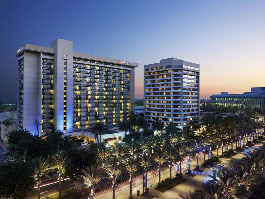 Отель Anaheim Marriott Экстерьер фото